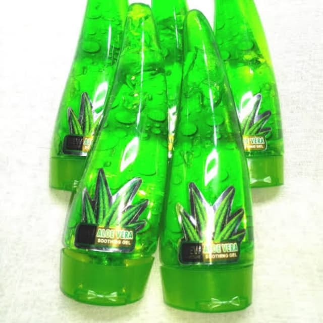 New Moisture Aloe Vera Soothing gel 120ml