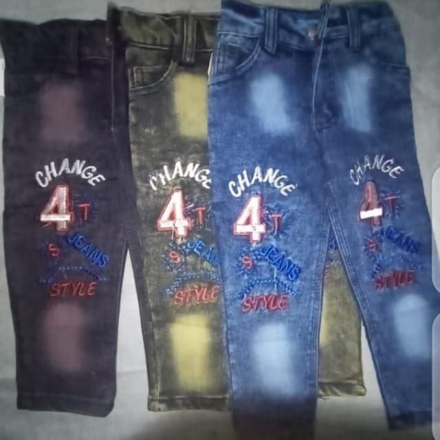 Denim Sotton Embroidered jeans (size 18-22)